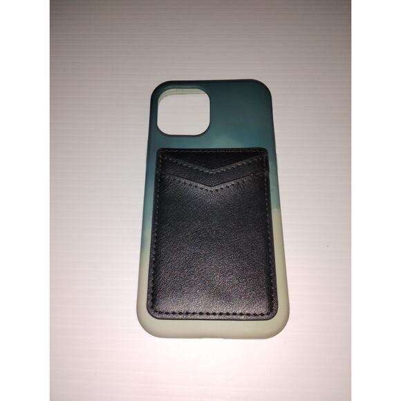 iPhone Case ( Unknown ) Great Condition with Wallet on Case - Picture 3 of 4